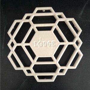 Lodge White Trivet